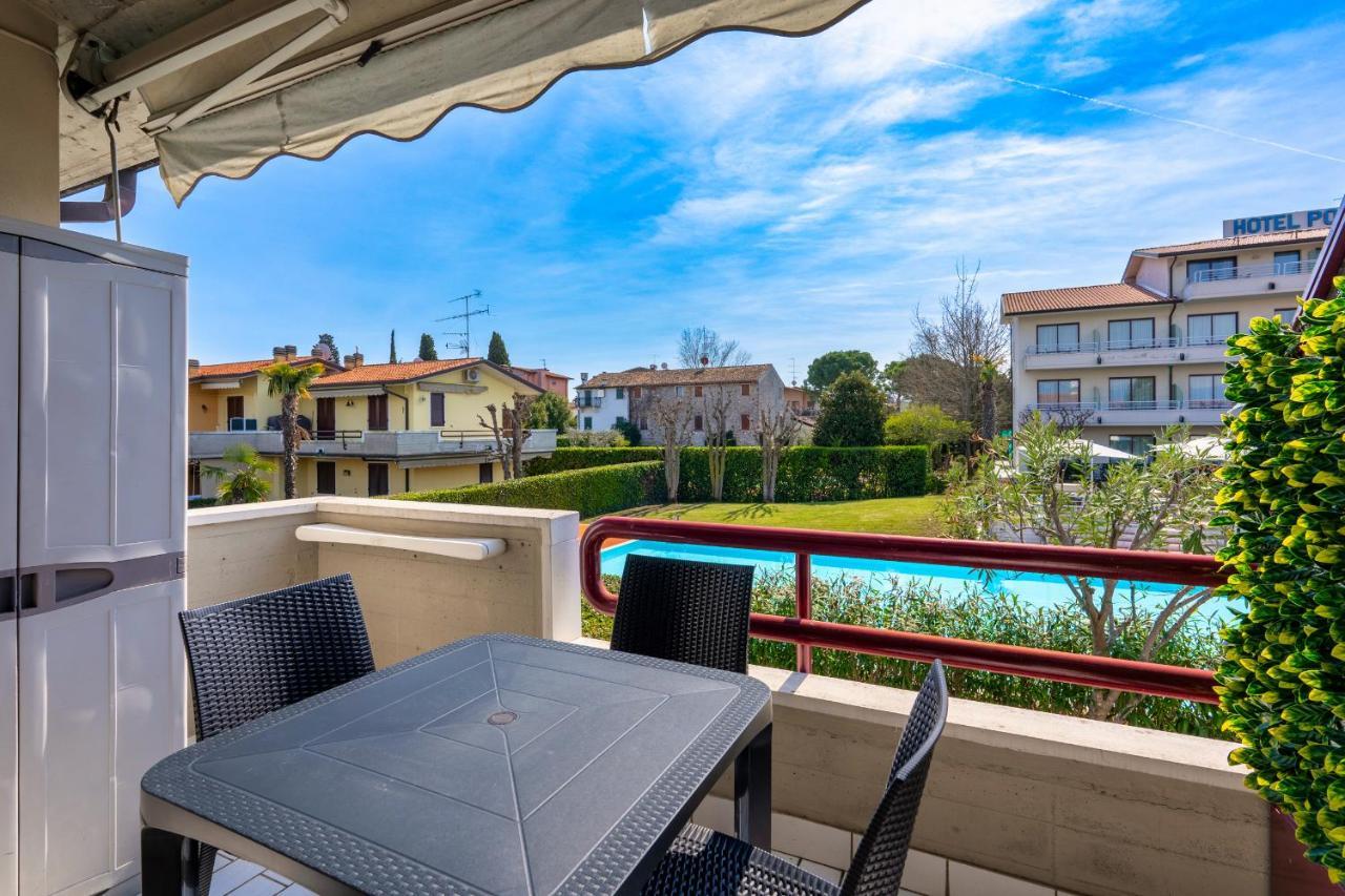 סירמיונה Azzurra Suite - Monolocale Con Piscina E Wifi מראה חיצוני תמונה