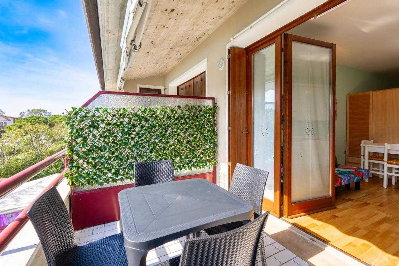 סירמיונה Azzurra Suite - Monolocale Con Piscina E Wifi מראה חיצוני תמונה